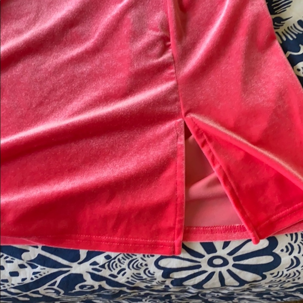 Pink skirt - Picture 3 of 3
